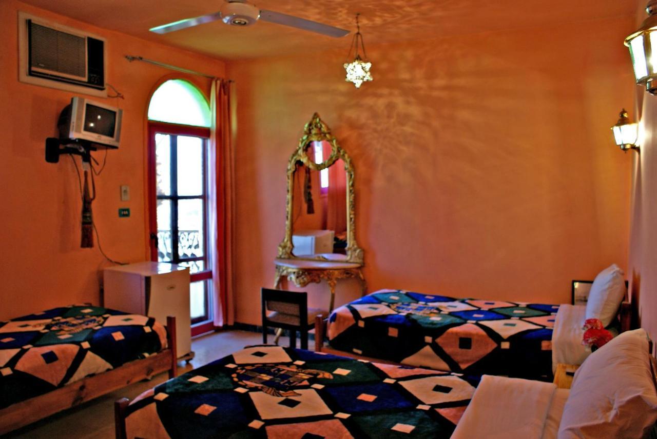 Ramsess Hostel Louxor Extérieur photo